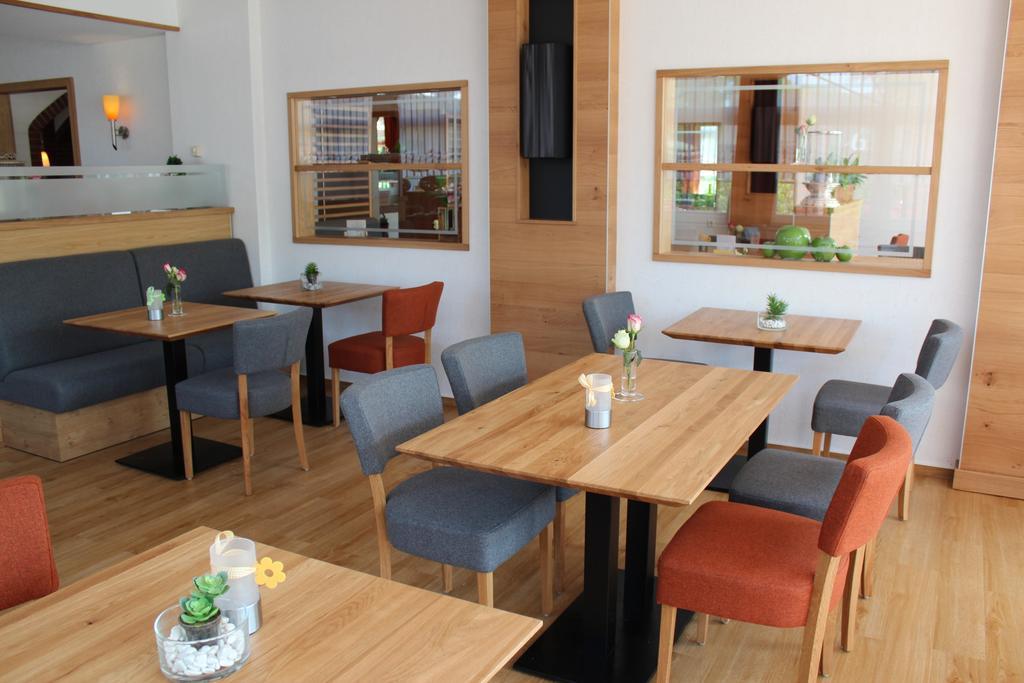 瑞普肯酒店 Kirchhatten 外观 照片